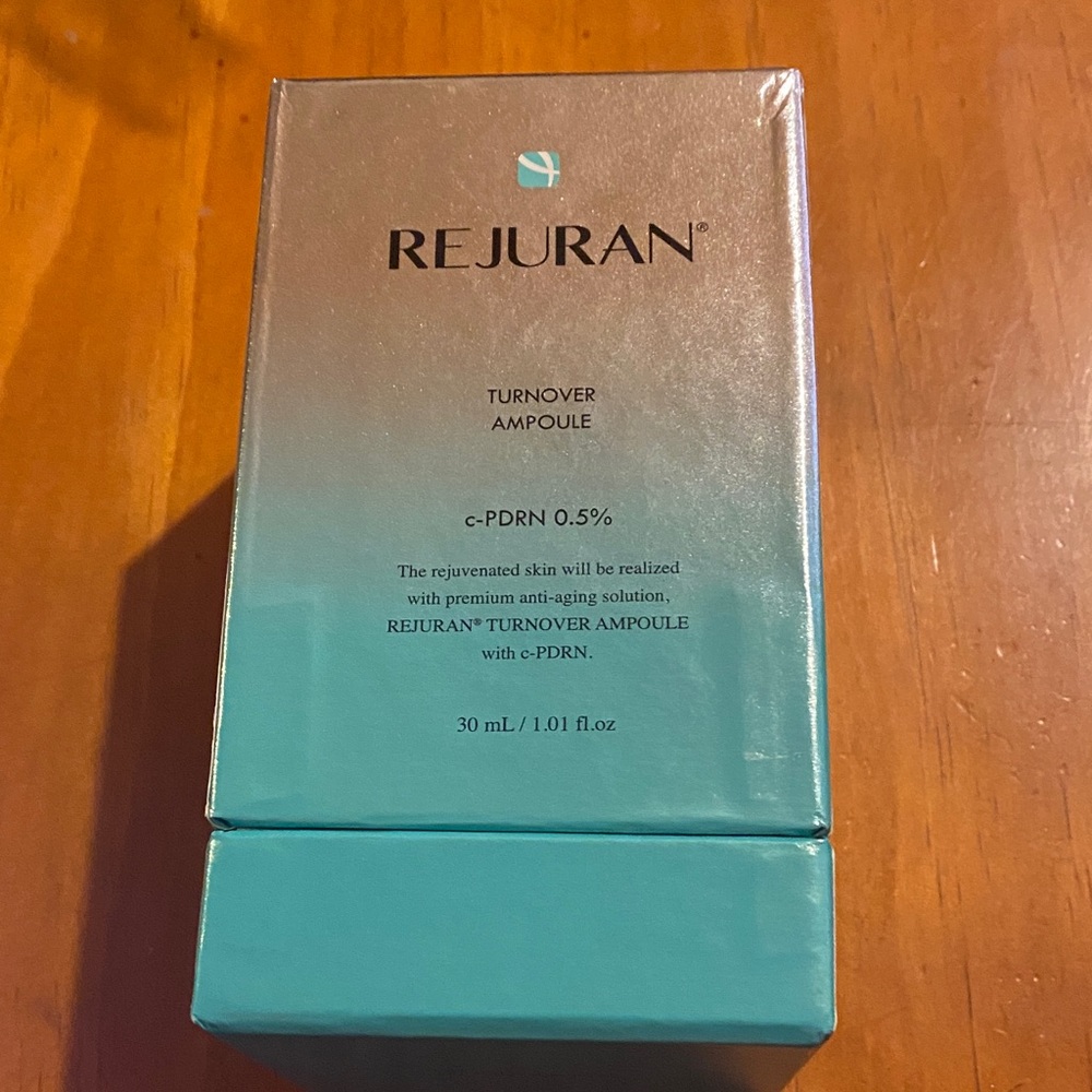 Rejuran Turnover Ampoule - Silver and Blue